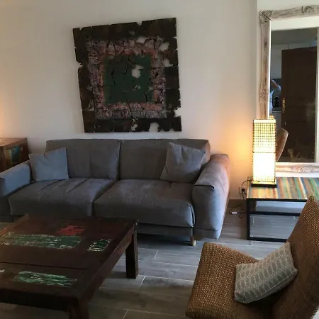 Daire Ensoleille 80m Du Port Saint-Tropez