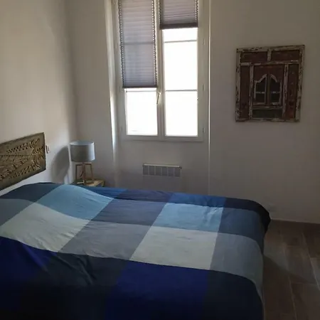 Ensoleille 80m Du Port Διαμέρισμα *