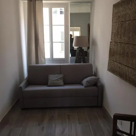 Ensoleille 80m Du Port Daire Saint-Tropez